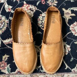Foreva butter soft light leather Espadrilles shoes. Size 10